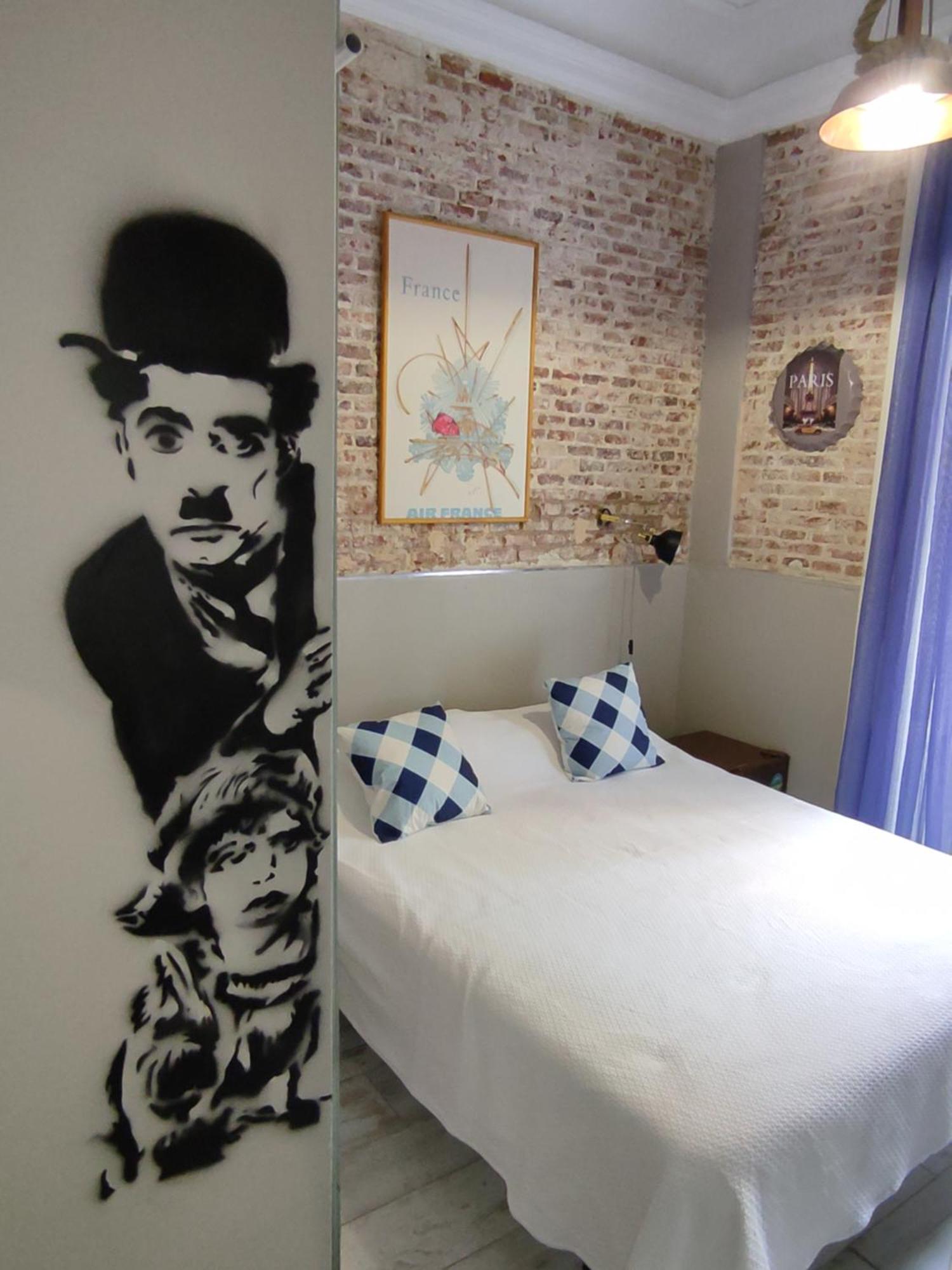 Hostal Hispalense Мадрид Екстериор снимка