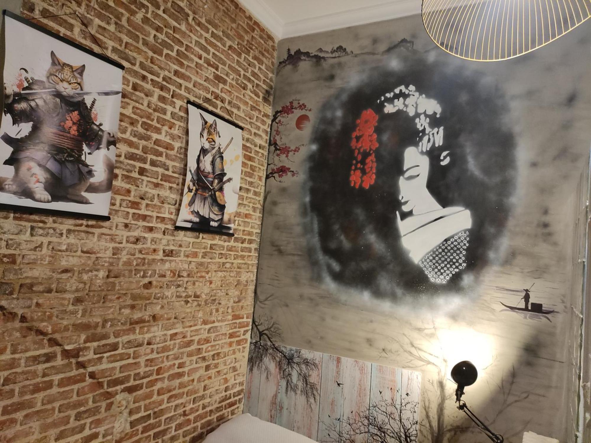 Hostal Hispalense Мадрид Екстериор снимка