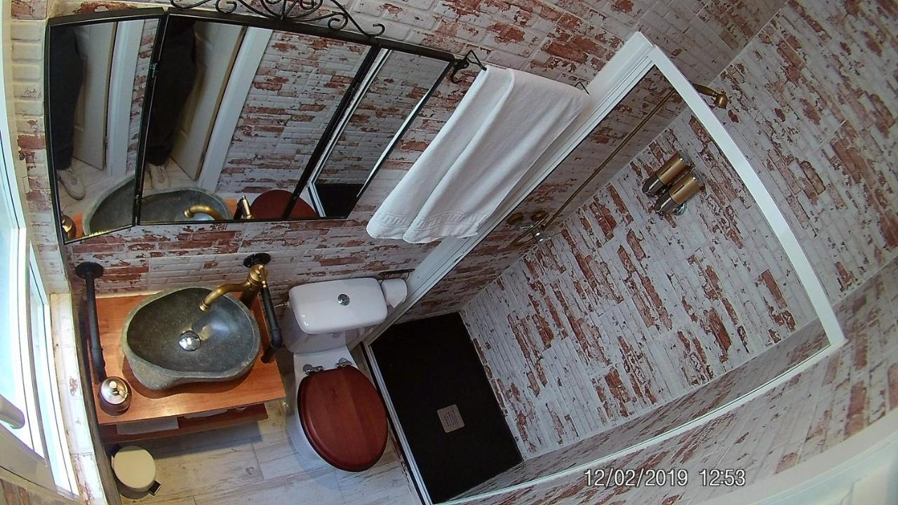 Hostal Hispalense Мадрид Екстериор снимка