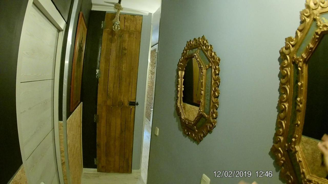 Hostal Hispalense Мадрид Екстериор снимка
