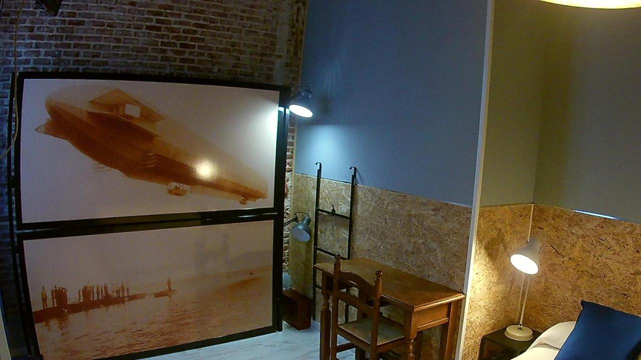 Hostal Hispalense Мадрид Екстериор снимка