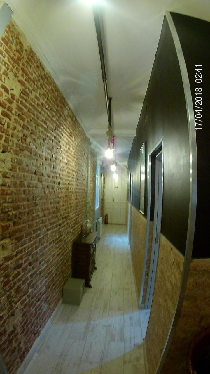 Hostal Hispalense Мадрид Екстериор снимка